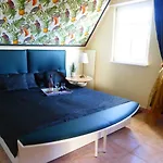 Casa Carina Ferienhaus, Oberwohnung Mit Kleinem Sonnenbalkon Und Terrasse Schweiburg