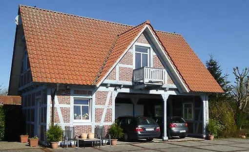 Casa Carina Ferienhaus, Oberwohnung Mit Kleinem Sonnenbalkon Und Terrasse *